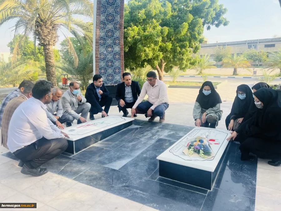 آئین تجلیل از ایثارگران دانشگاه فنی و حرفه ای واحد  استان هرمزگان 5