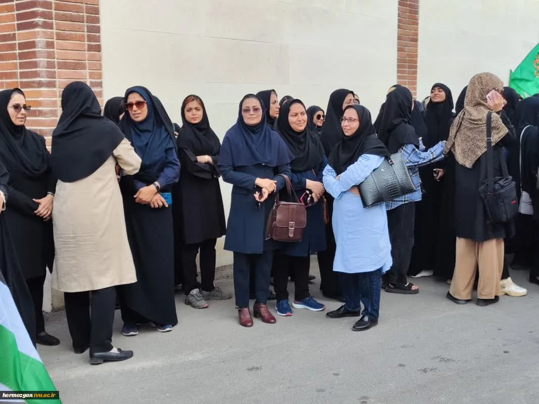 ورود پیکر مطهر شهید گمنام به بندرعباس
