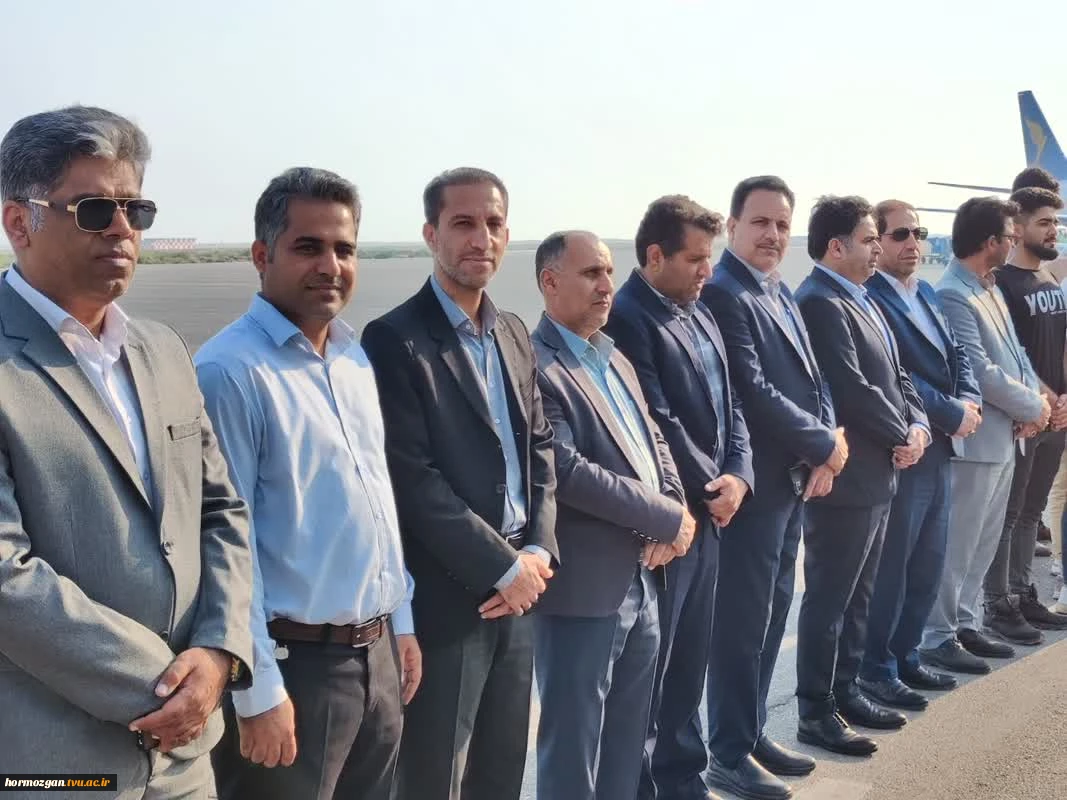 ورود پیکر مطهر شهید گمنام به بندرعباس