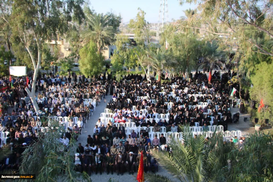 پیکر مطهر شهید گمنام در دانشکده فنی و حرفه ای میناب تشییع و تدفین گردید