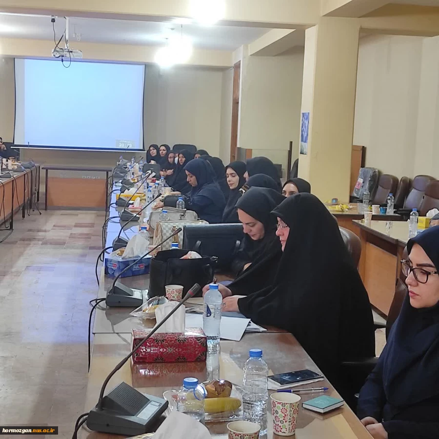 کسب عنوان کانون برتر بسیج اساتید دانشگاه فنی و حرفه ای استان هرمزگان 4