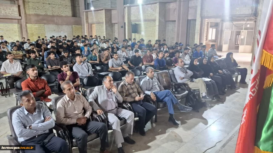 آیین استقبال از دانشجویان جدیدالورود آموزشکده ملی مهارت پسران بندرعباس – شهید کرانی 2