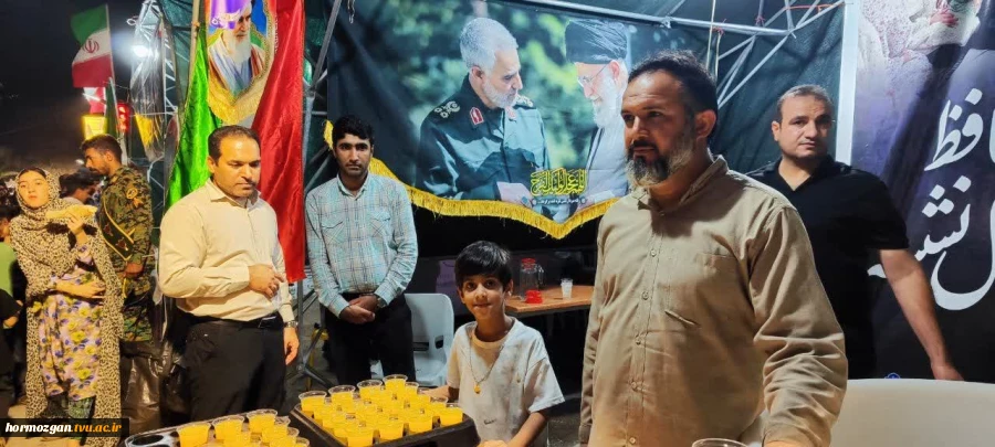 برپایی موکب آموزشکده ملی‌ مهارت میناب به مناسبت شهادت امام صادق (ع) در گلزار شهدای دانش آموز 
 2